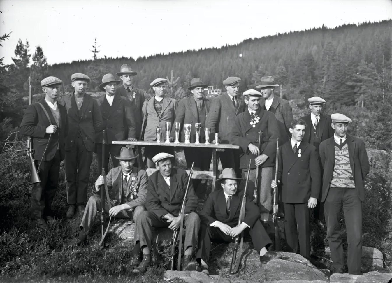 Photo of the Langseth shooting club from the 1950s. Taken from the digital museum of Museene i Akershus.